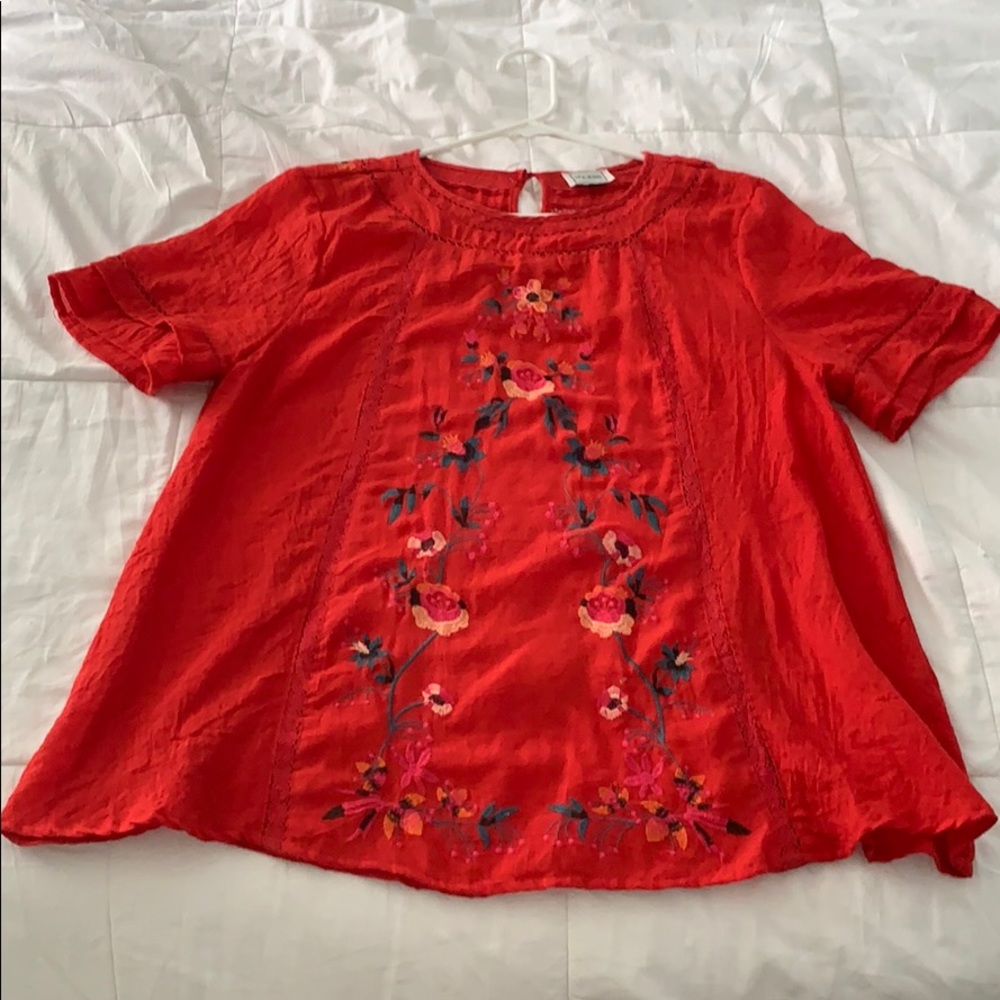 Boho red top